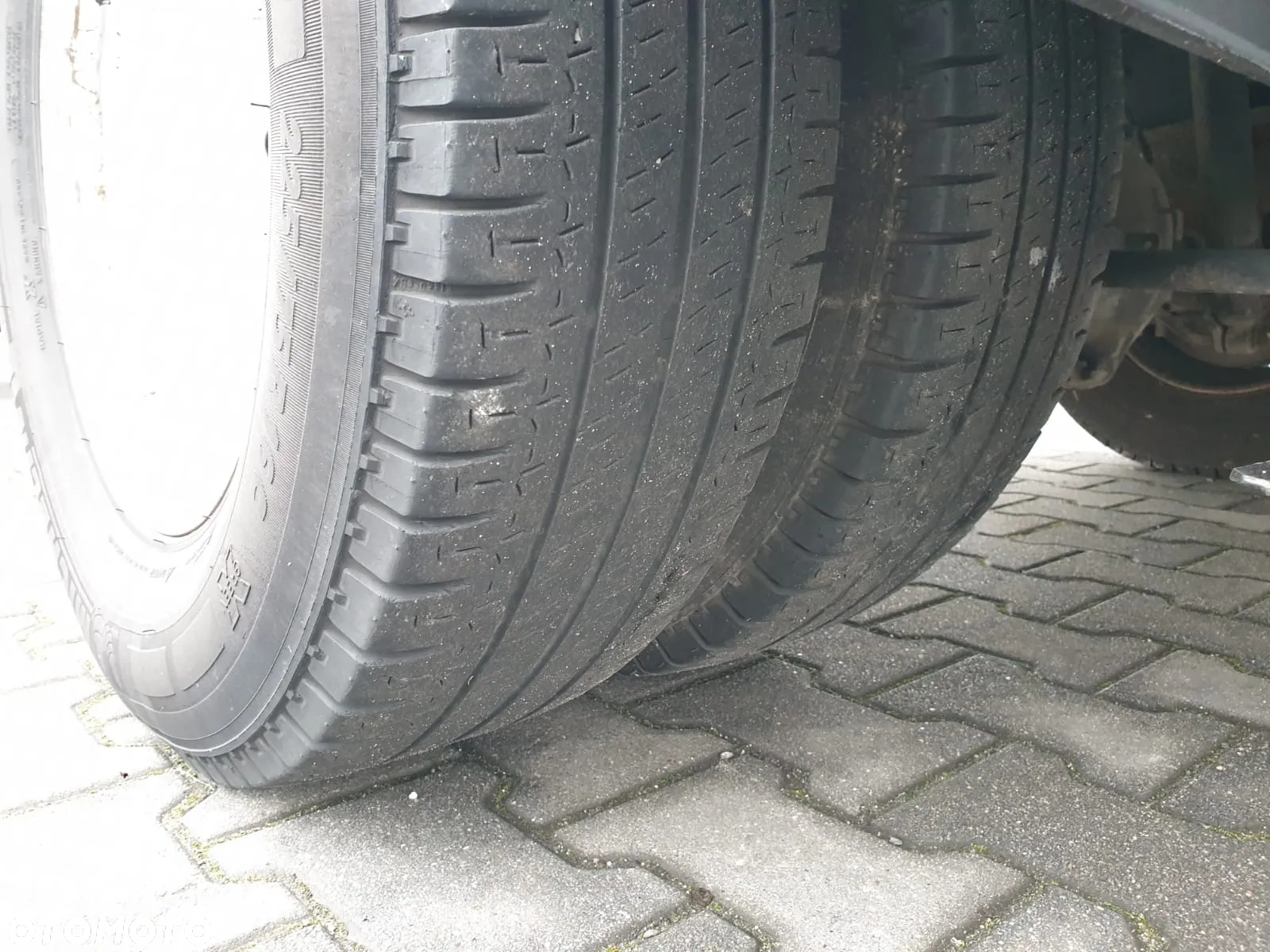 Iveco DAILY 60C15 CHŁODNIA+WINDA+DRZWI BOCZNE I TYLNE MROŹNIA IZOTERMA - 29