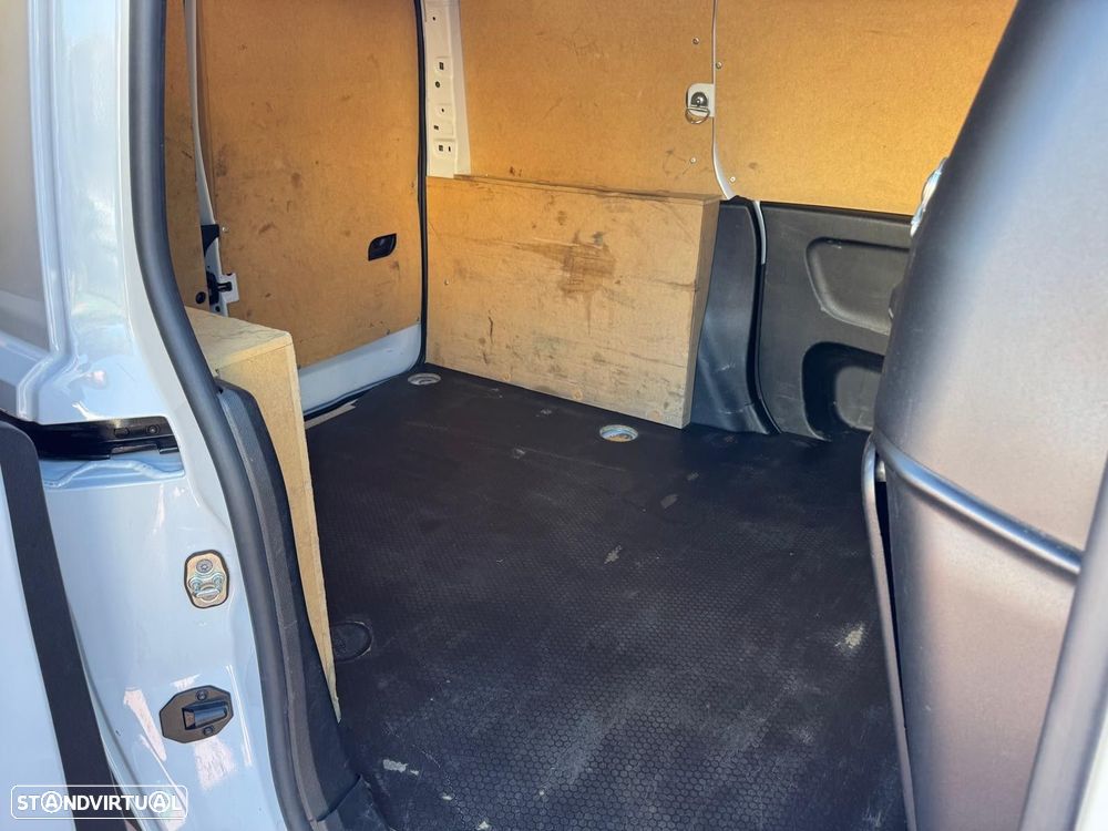 Fiat Doblo Outro - 17