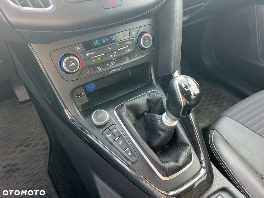 Ford Focus 1.5 TDCi DPF Start-Stopp-System Titanium - 15