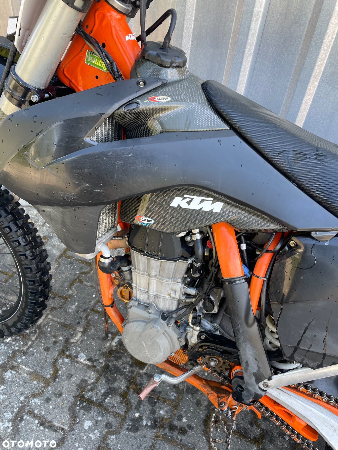 KTM SXF - 10