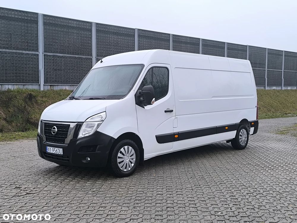 Nissan INTERSTAR - 2