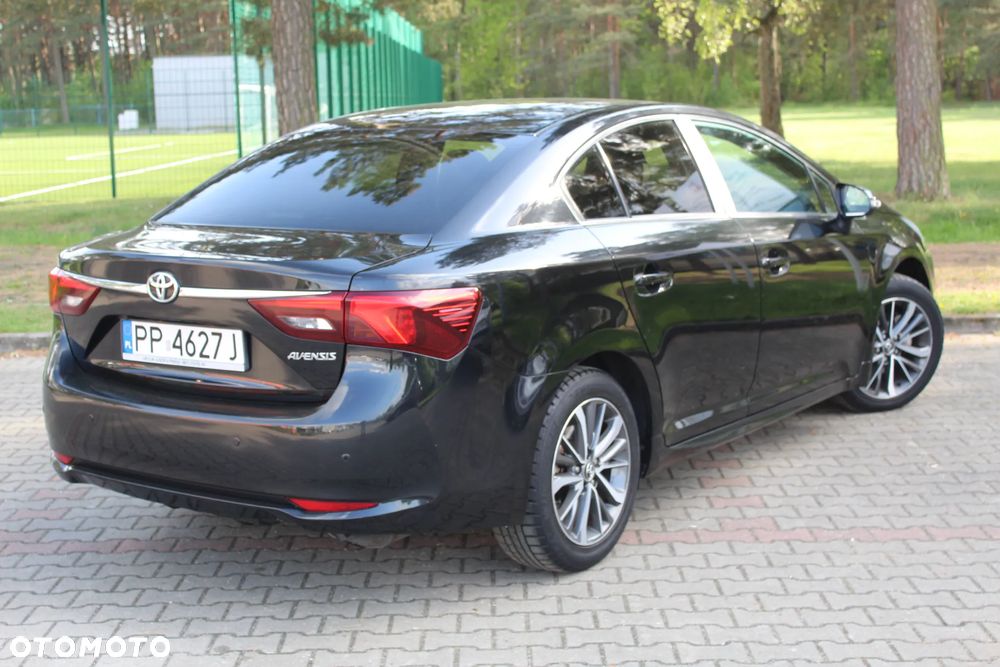 Toyota Avensis 1.8 Prestige MS - 8