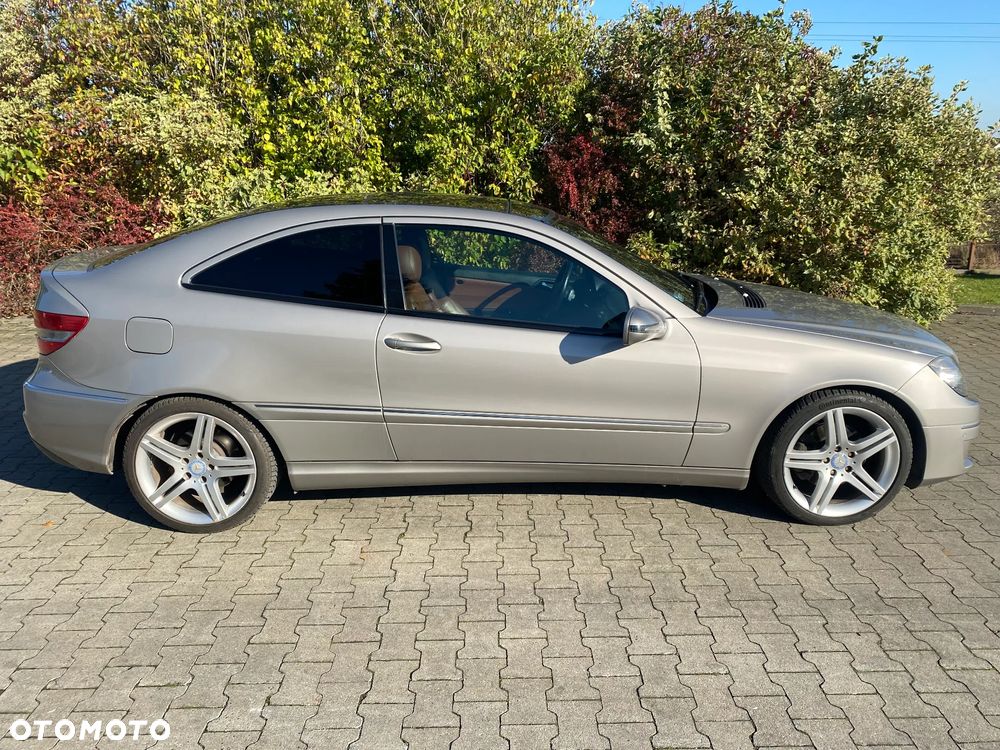 Mercedes-Benz CLC - 5