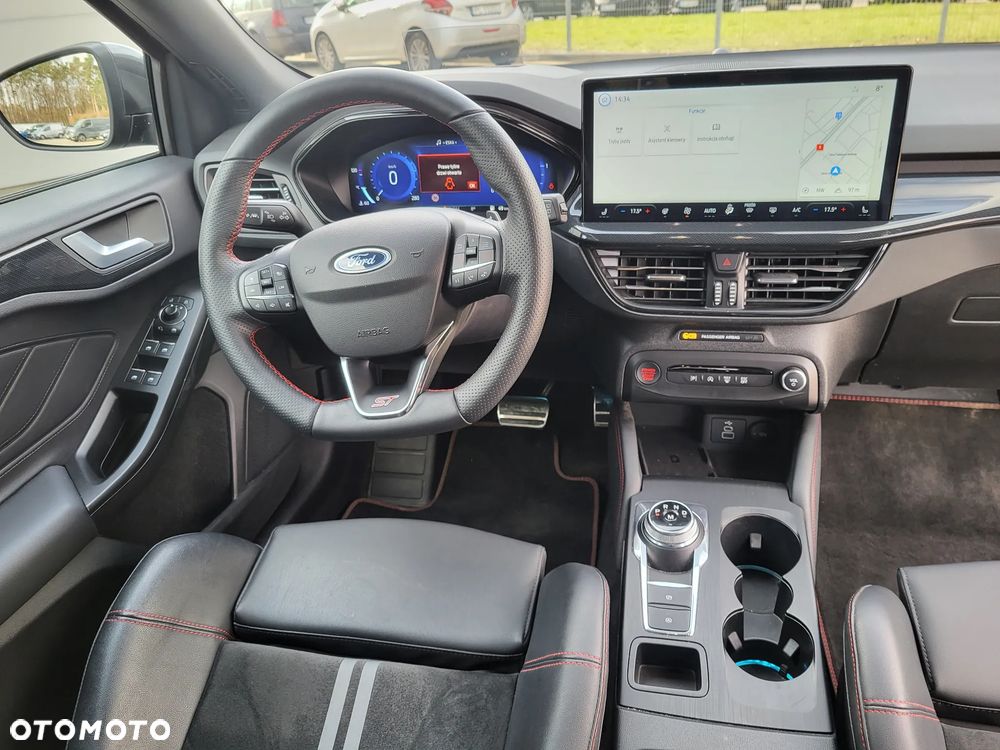 Ford Focus 2.3 EcoBoost ST - 15