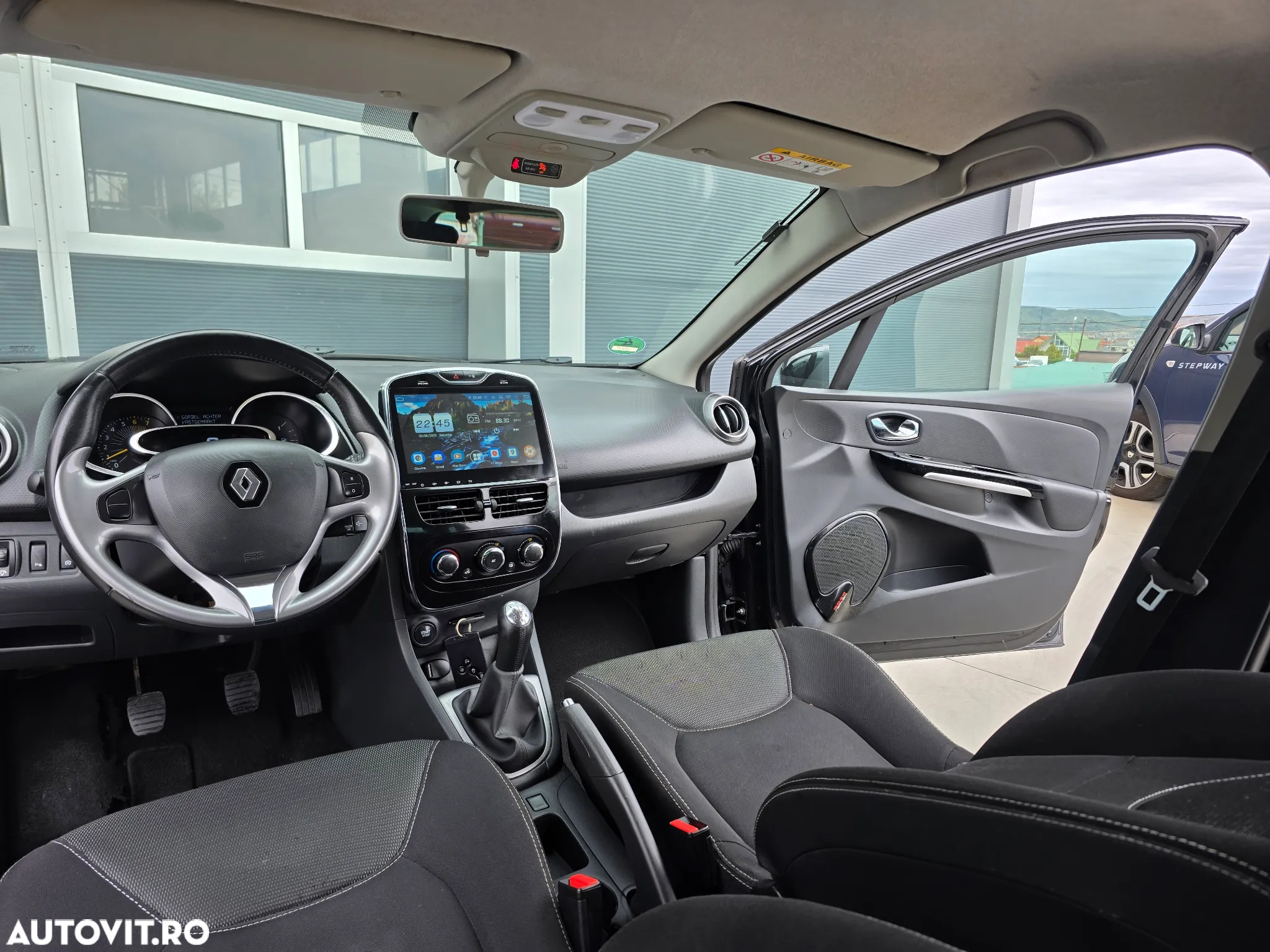 Renault Clio Estate 0.9 TCe Dynamique - 18