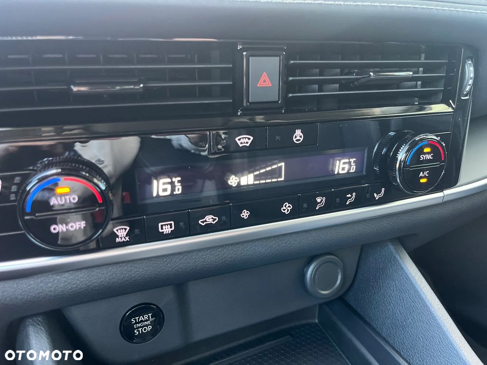 Nissan Qashqai 1.3 DIG-T mHEV N-Connecta Xtronic - 21