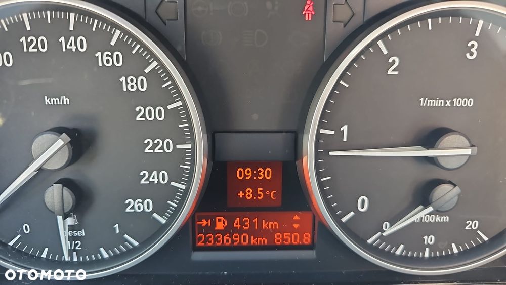 BMW Seria 3 320d - 19