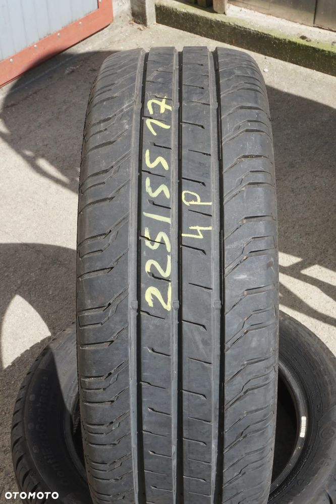 225 55 17C Continental ContiVanContact200 22r - 1