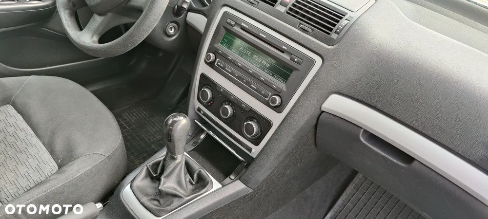 Skoda Octavia 1.6 TDI Ambiente - 5