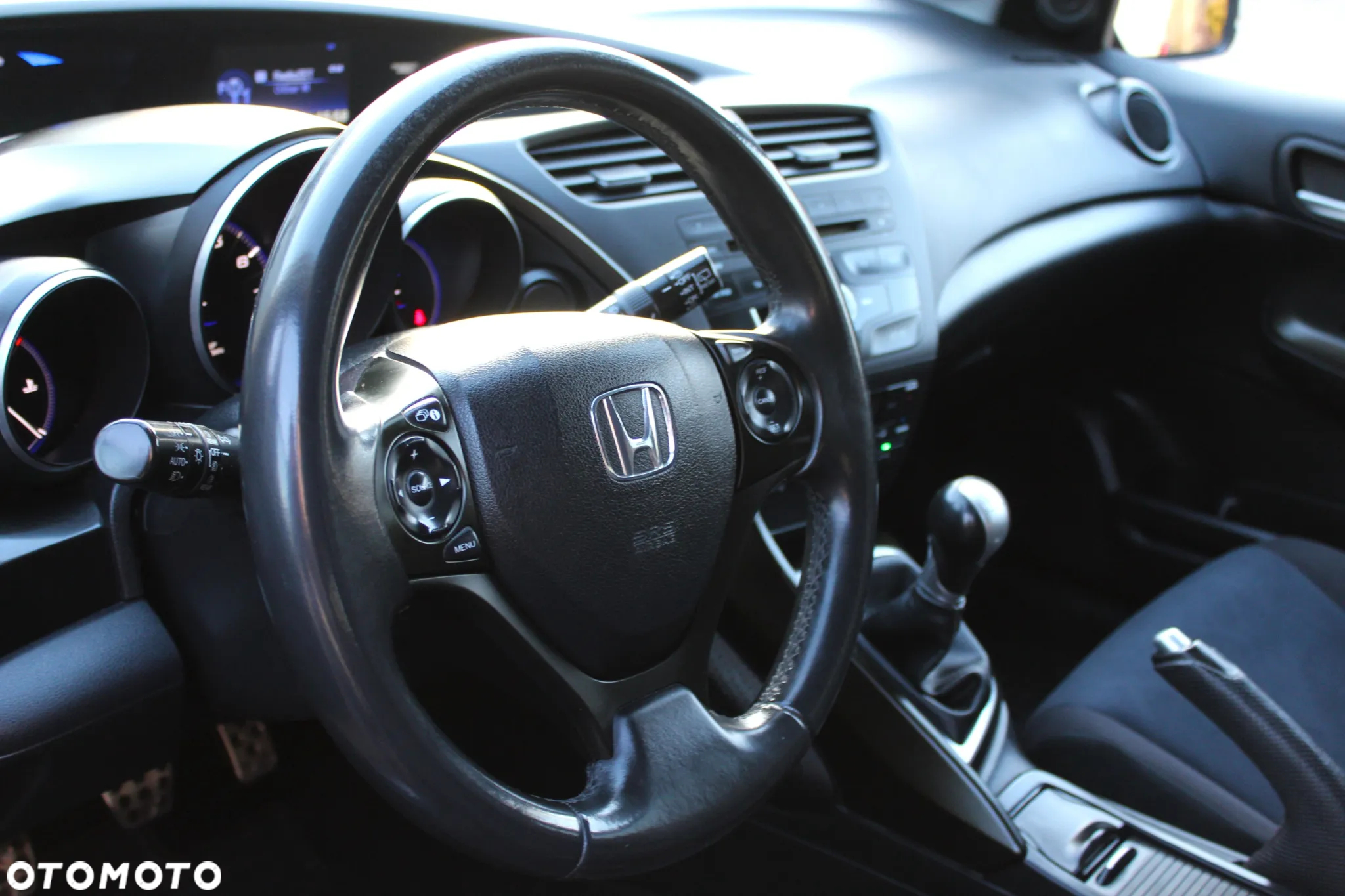 Honda Civic 1.8 Sport - 12