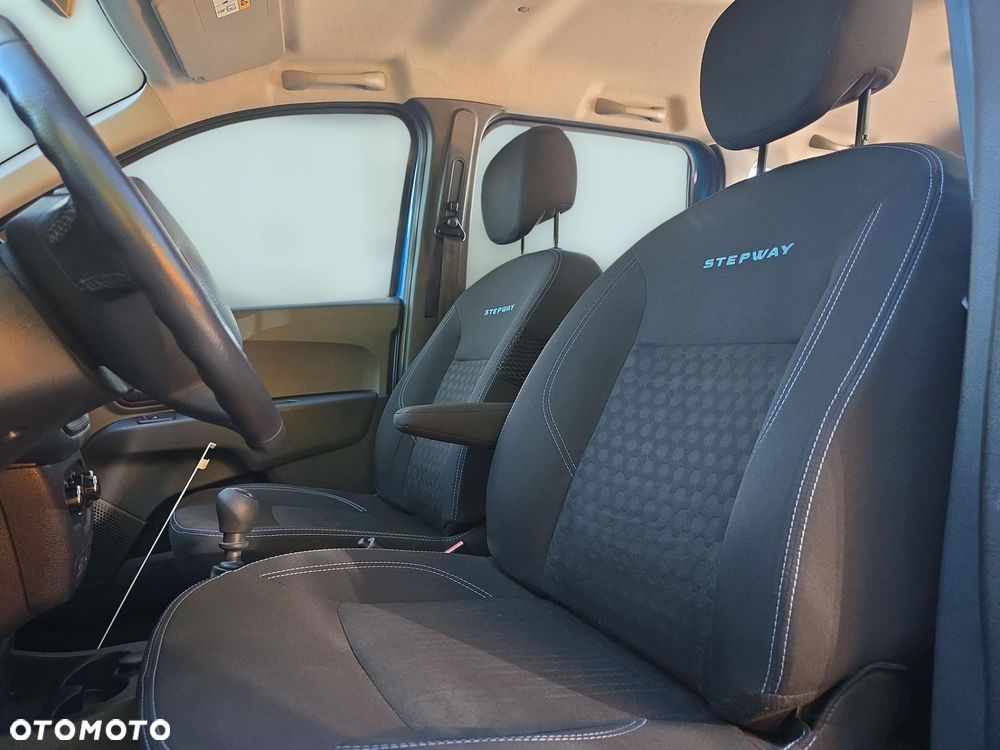 Dacia Lodgy 1.5 dCi Stepway S&S EU6 - 11