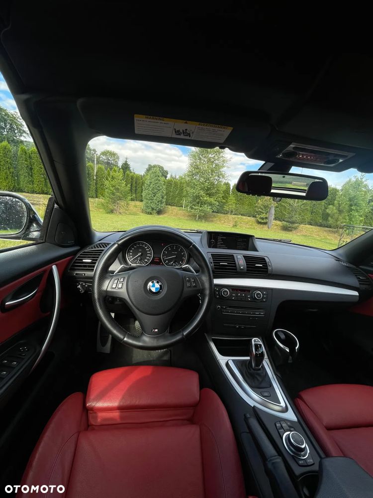 BMW Seria 1 135i Cabrio Limited Edition Lifestyle mit M Sportpaket - 19