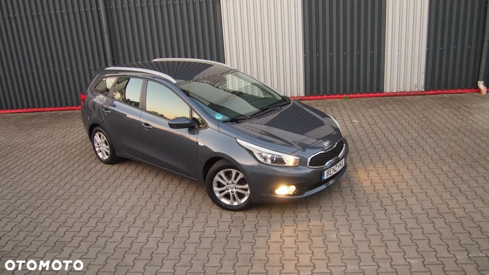 Kia Ceed 1.4 CVVT Dream Team Edition - 14