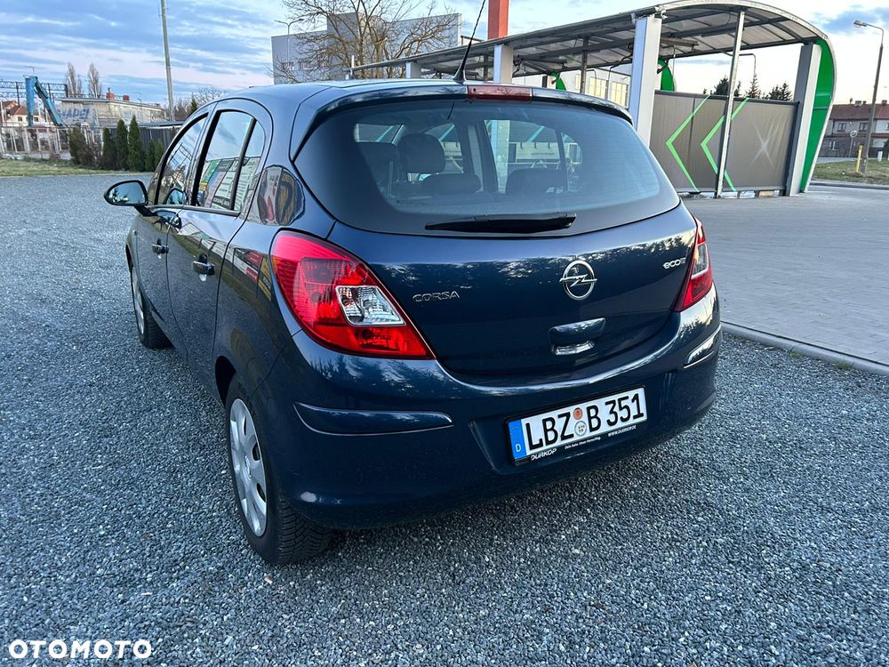 Opel Corsa 1.2 16V Innovation - 16
