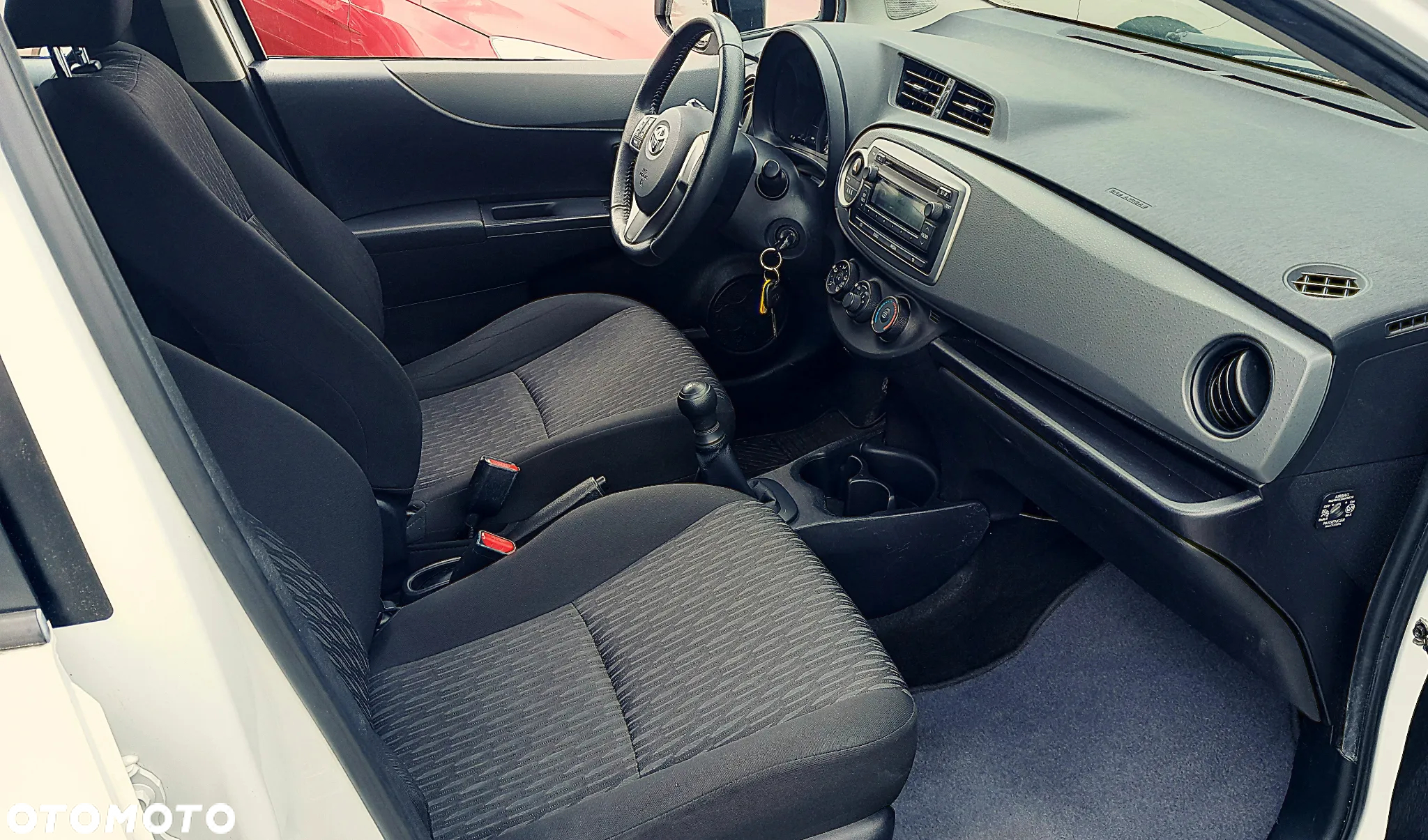 Toyota Yaris 1.0 Active - 8