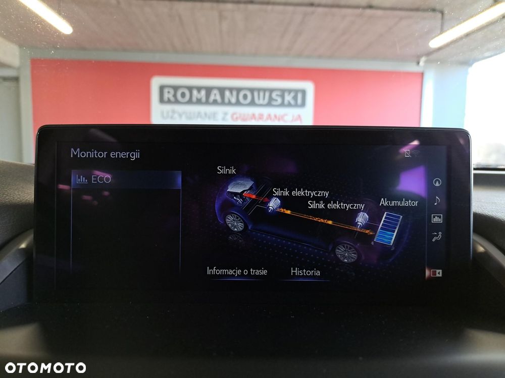 Lexus NX 300h Business Edition AWD - 22