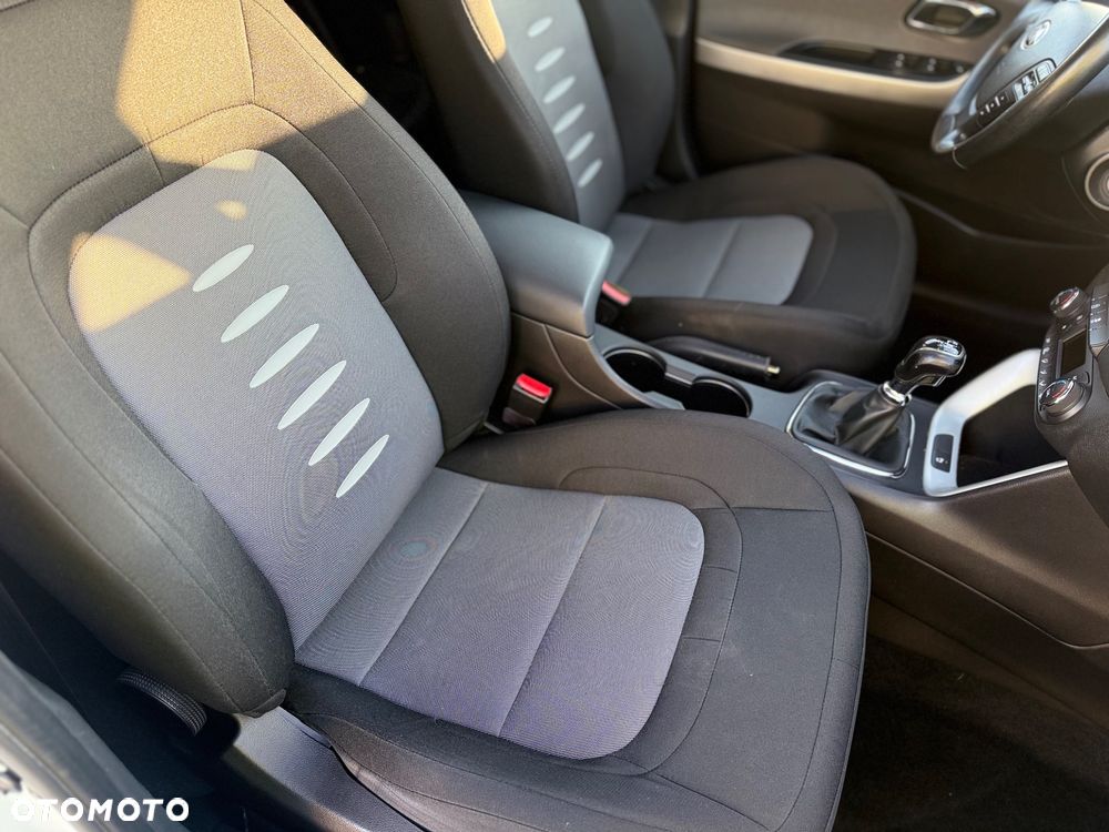 Kia Ceed - 15