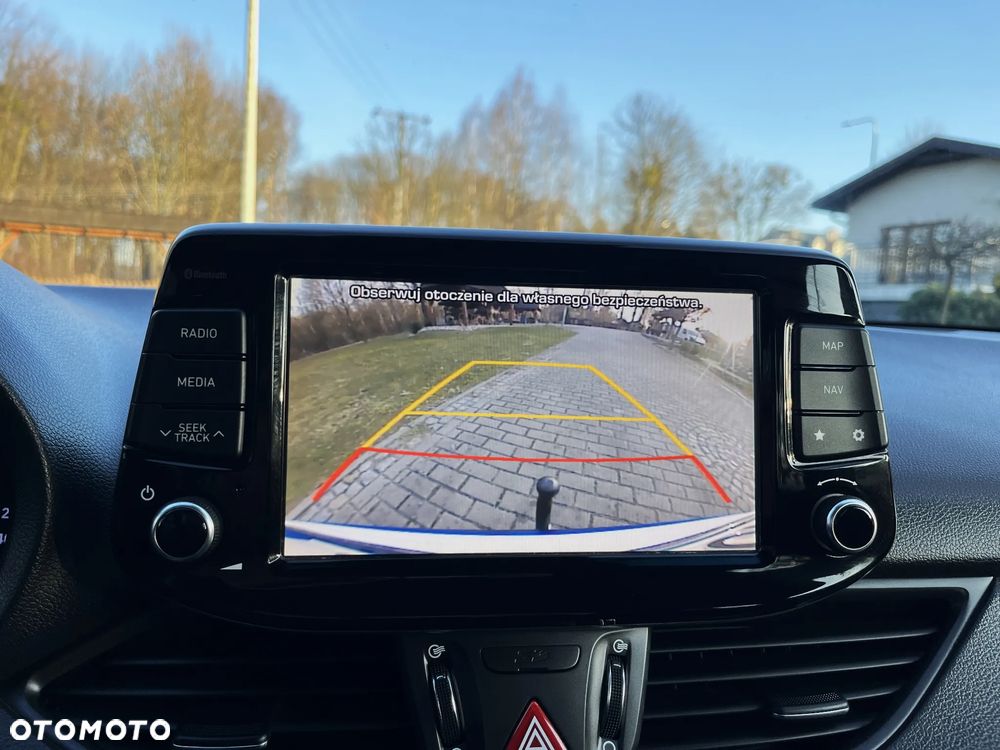 Hyundai i30 blue Kombi 1.6 CRDi Passion - 24