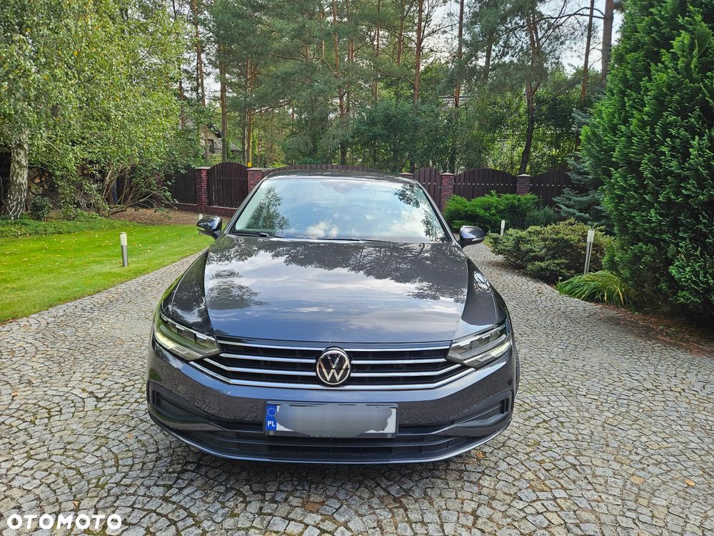 Volkswagen Passat 1.5 TSI EVO Essence DSG - 3