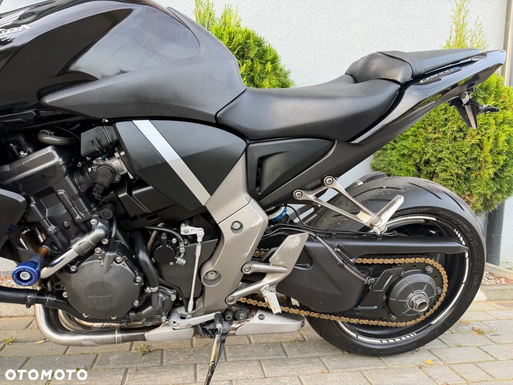 Honda CB - 33