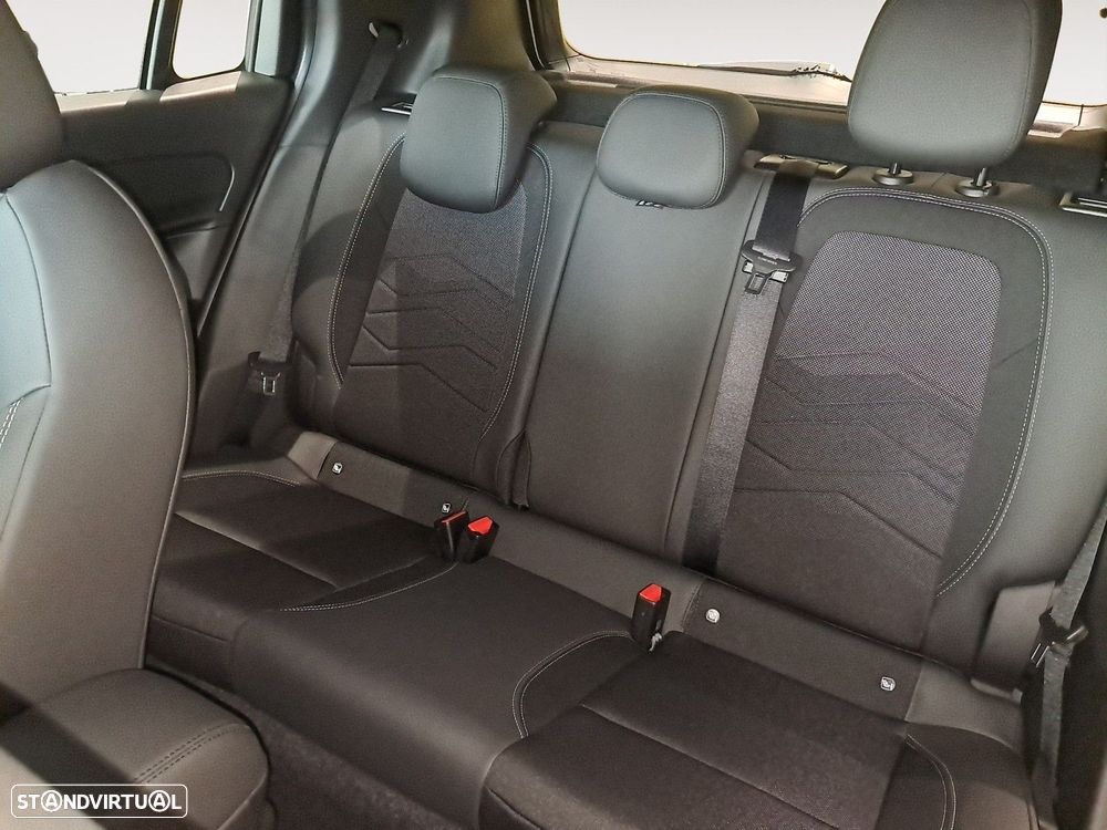Jeep Avenger - 14
