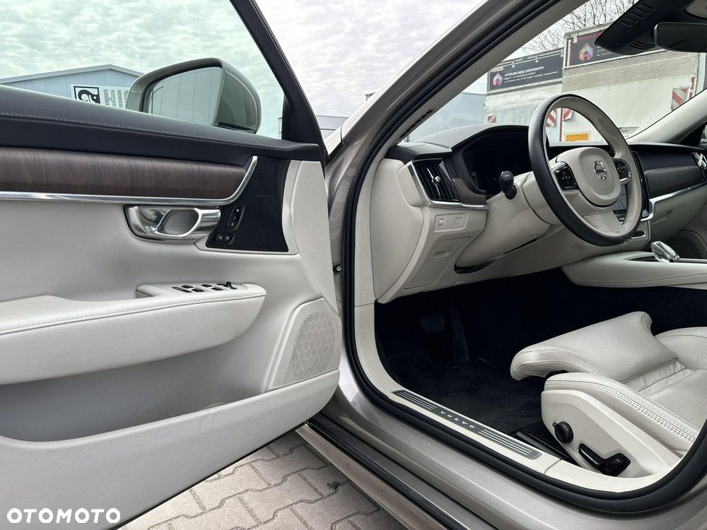 Volvo S90 D5 AWD Inscription - 10