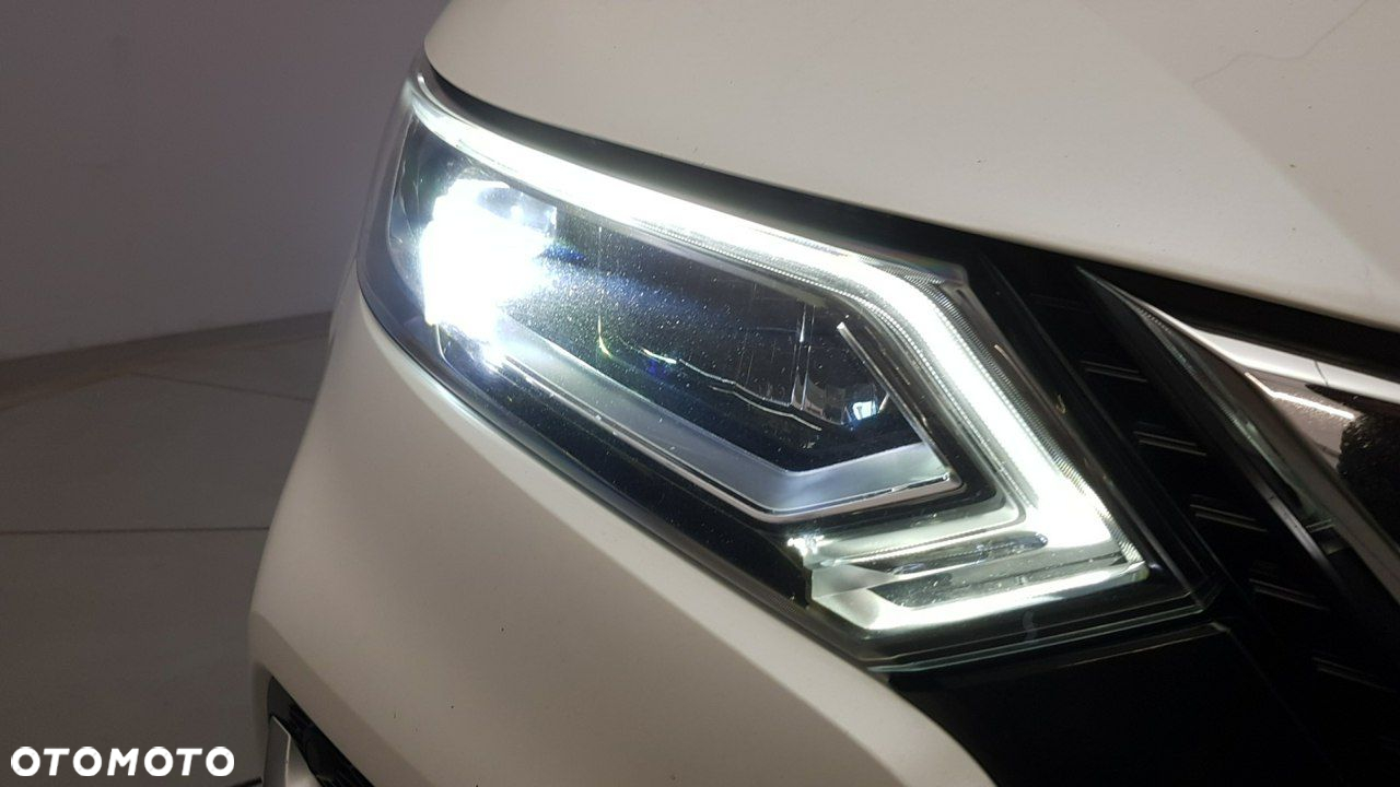 Nissan Qashqai - 15