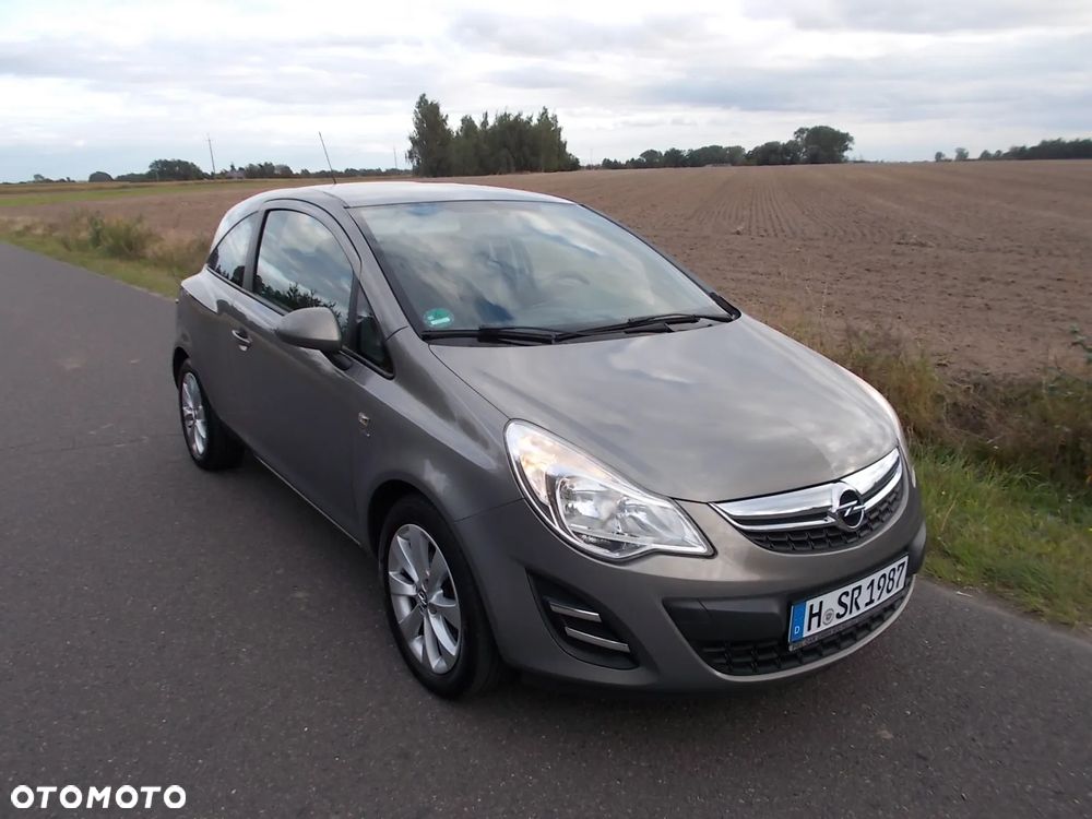 Opel Corsa 1.2 16V Edition - 6