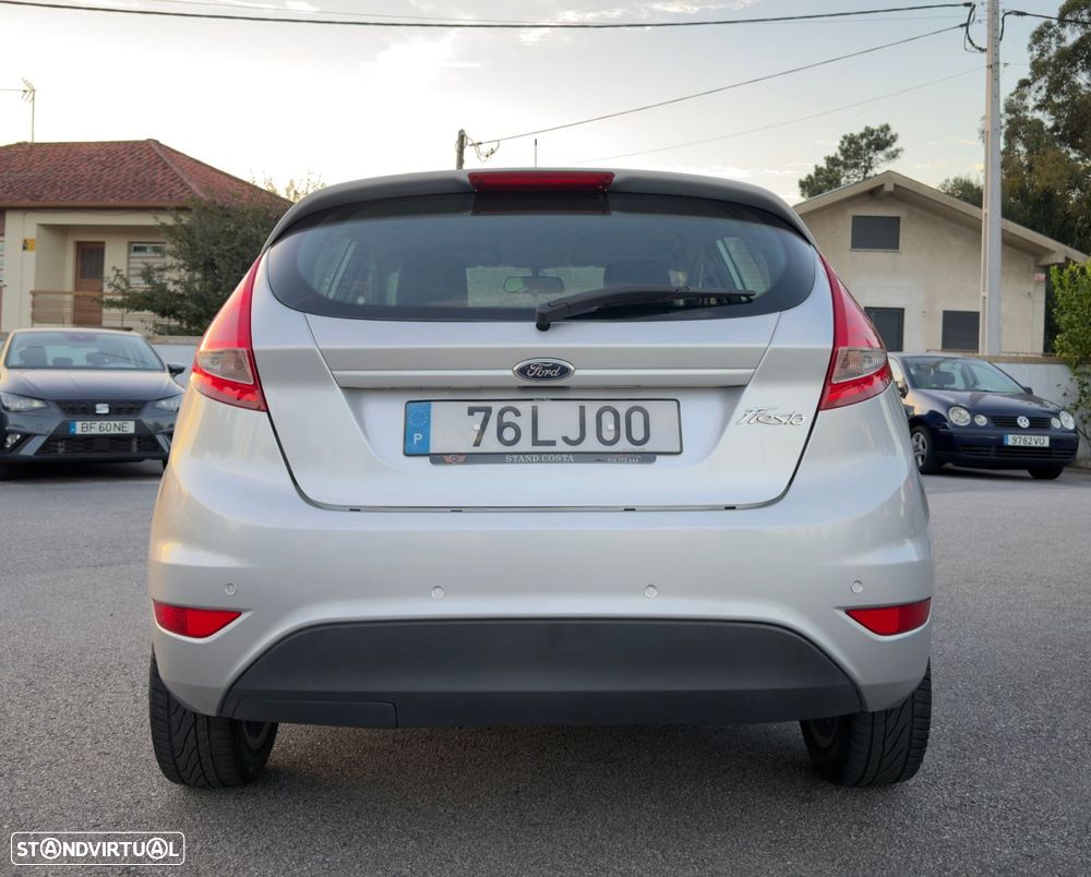 Ford Fiesta 1.25 Trend - 11