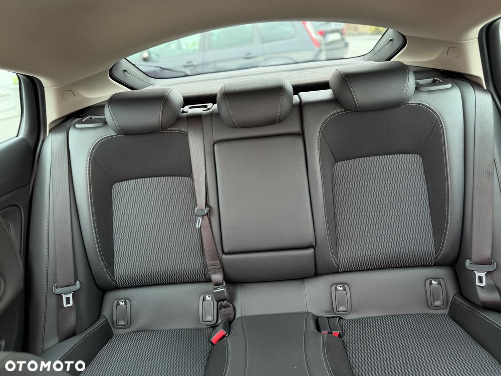 Opel Insignia 1.5 T Innovation S&S Eco - 19