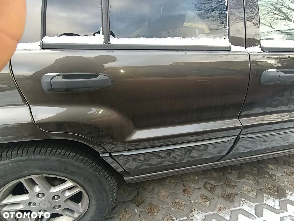 Jeep Grand Cherokee - 23