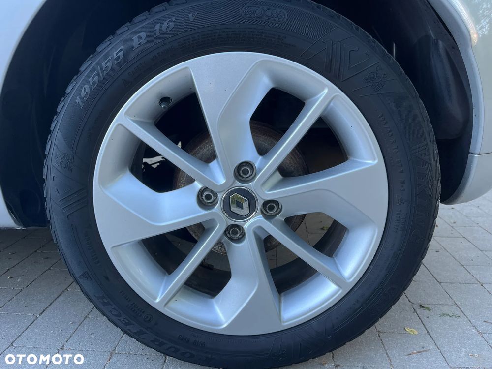 Renault Clio 0.9 Energy TCe Zen - 32