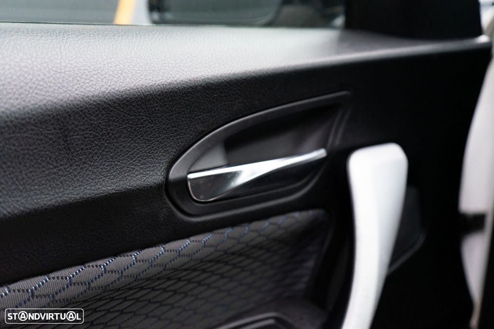 BMW 116 d Pack M Auto - 22