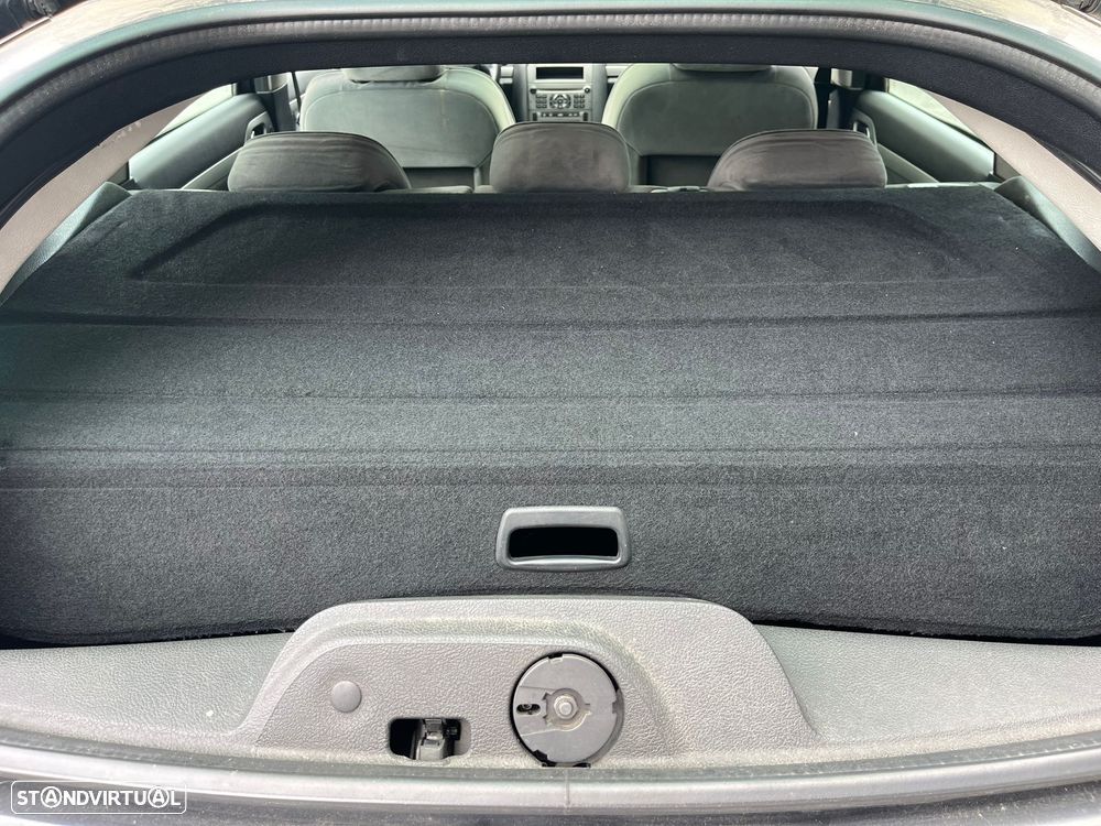 Peugeot 407 SW HDi 110 Sport - 21