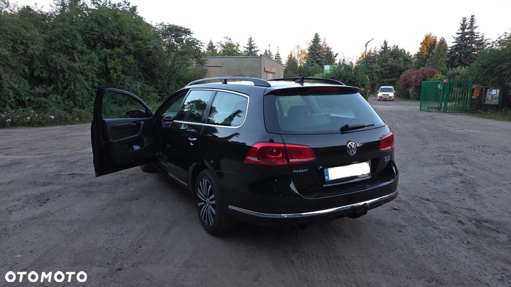 Volkswagen Passat 2.0 TDI Comfortline DSG - 5