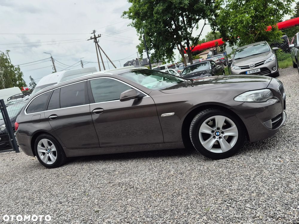 BMW Seria 5 520d - 16