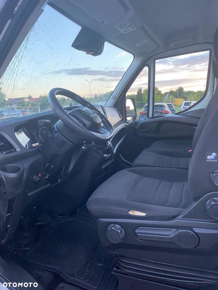 Iveco DAILY - 12