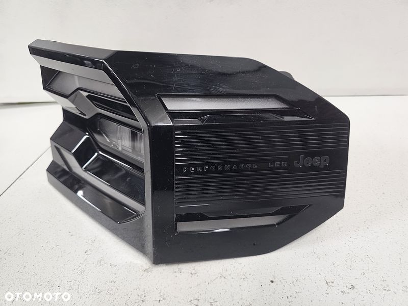 JEEP COMPASS 2025- LAMPA PRAWY TYŁ PRAWA TYLNA LED PERFORMANCE 9856777780 - 4
