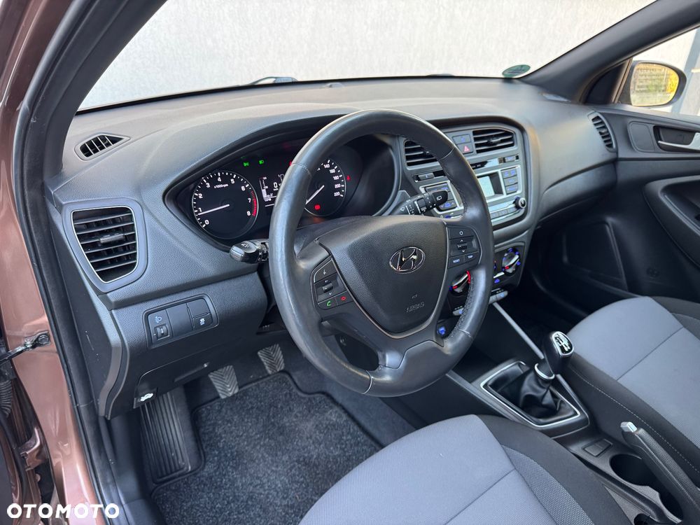 Hyundai i20 blue 1.0 T-GDI Passion Plus - 16