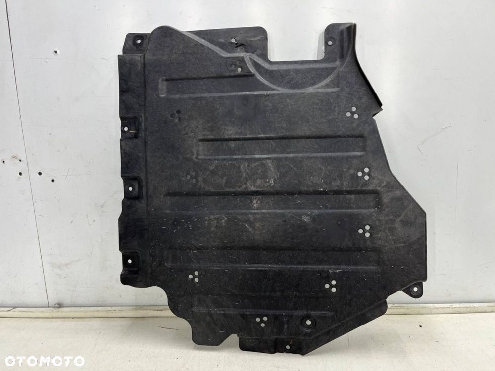 Osłona podwozia BMW M2 G87 23r.- osłona dolna płyta tylna pod zbiornik LEWA oryginalna 8082067 - 3