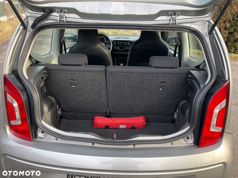 Volkswagen up! Eco (BlueMotion Technology) move - 5
