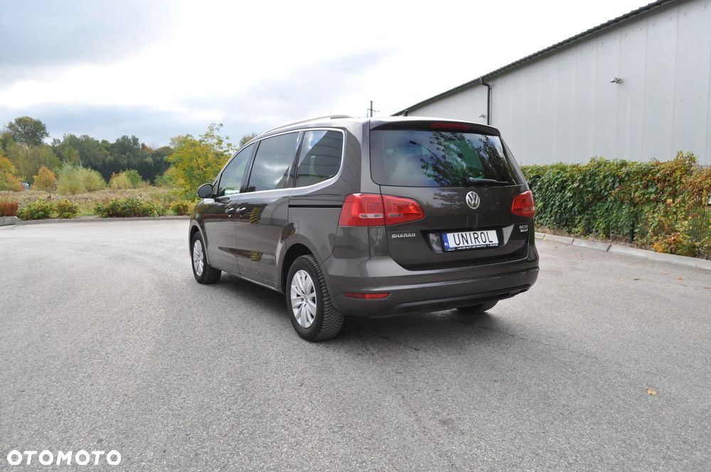 Volkswagen Sharan 2.0 TDI Highline DSG - 8