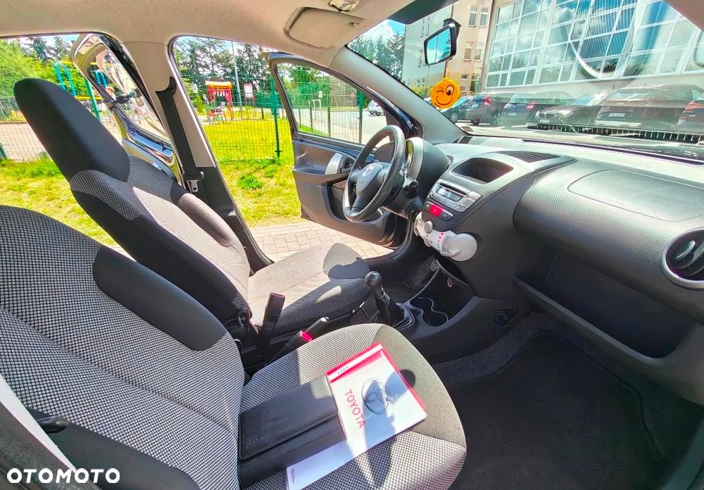 Toyota Aygo Cool - 22