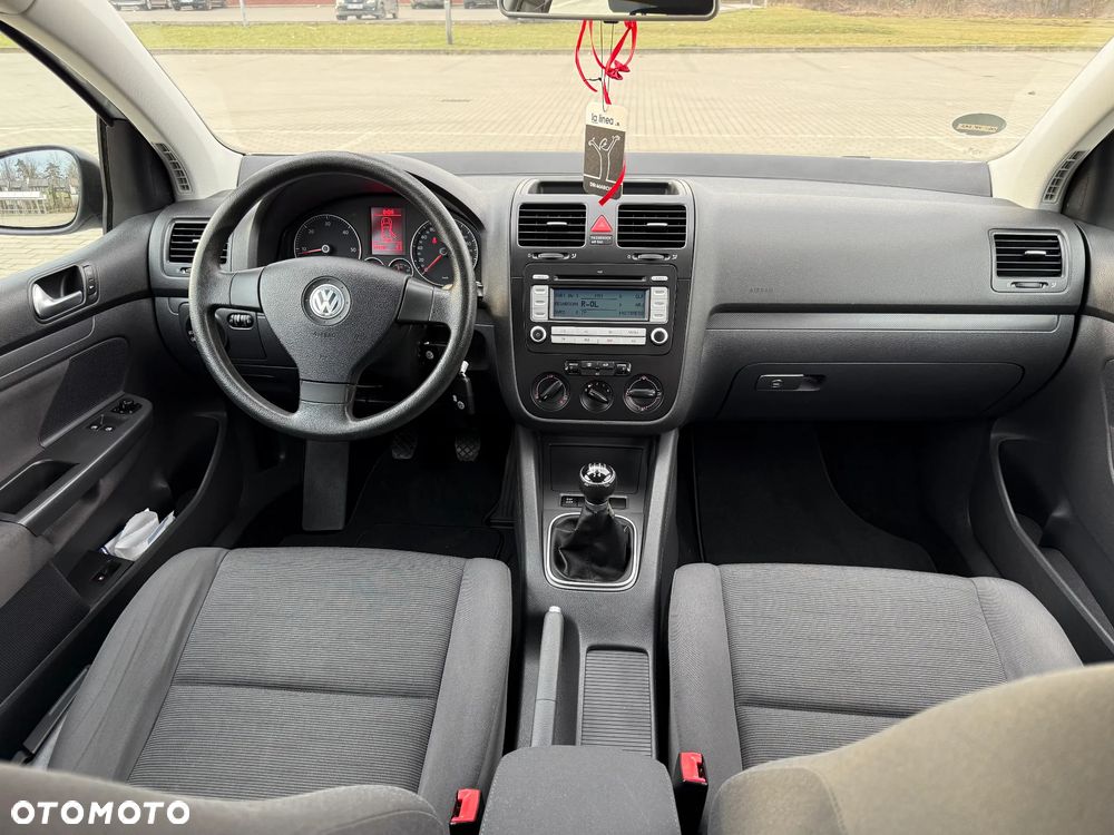 Volkswagen Golf 1.9 TDI DPF Edition BlueMotion - 20
