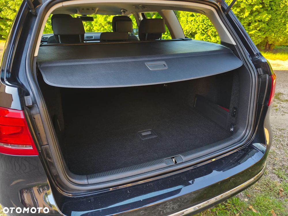 Volkswagen Passat 2.0 TDI BlueMotion Technology Highline - 21