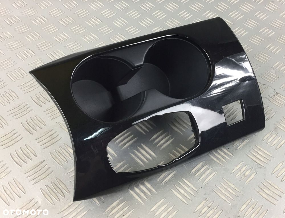 969XB5DF0A panel dekor środkowy CUPHOLDER INFINITI QX30 Q30 - 1