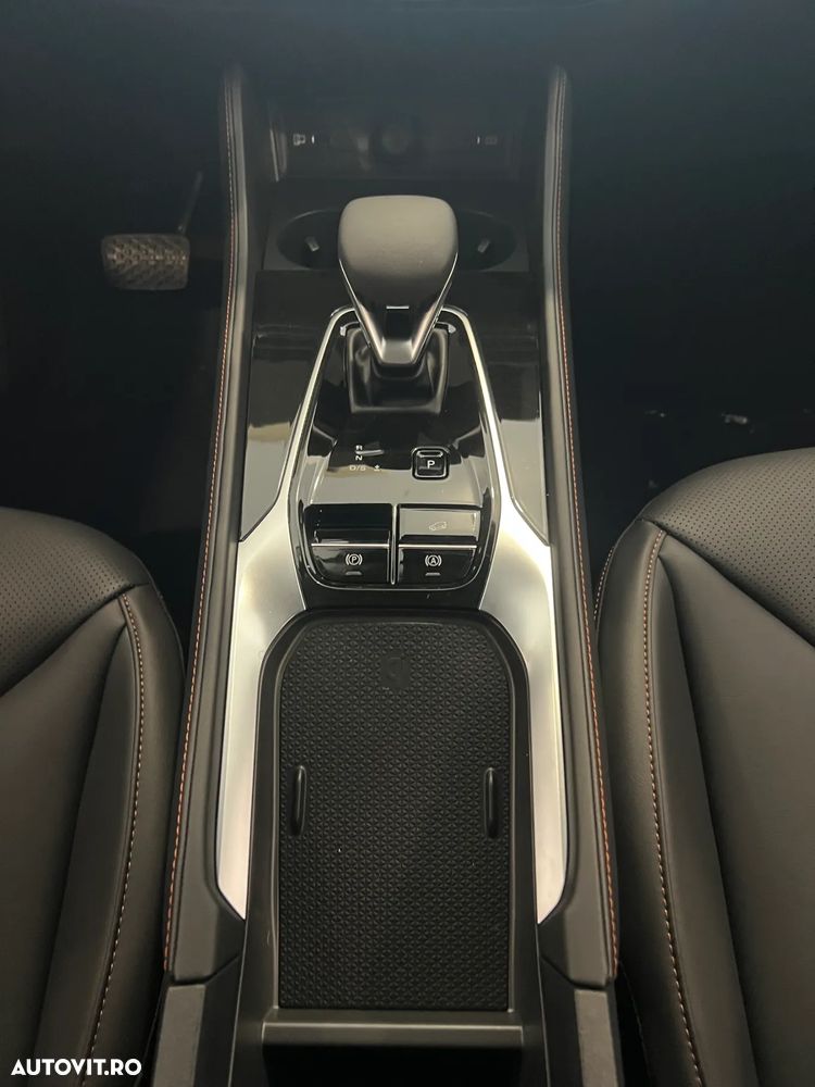 MG HS 1.5 T-GDi 7DCT Exclusive - 12