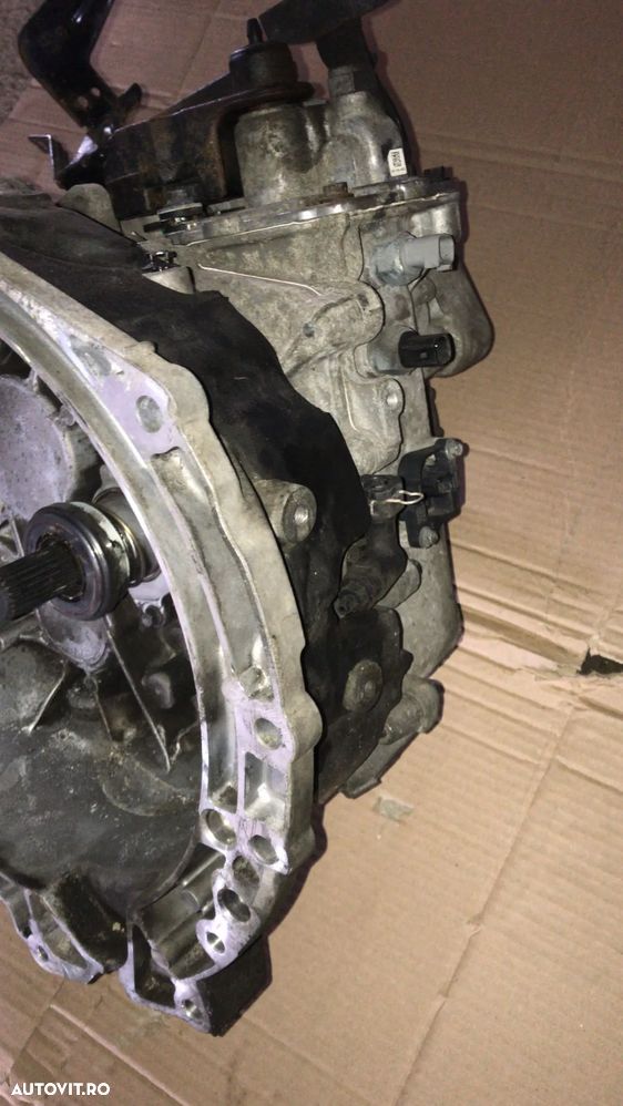 Cutie de viteze manuala 6 trepte Land Rover Evoque 2.0 d 2016 gj3r7002bb - 4