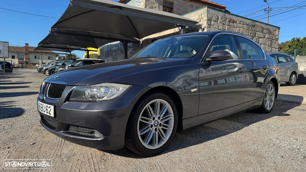 BMW 320