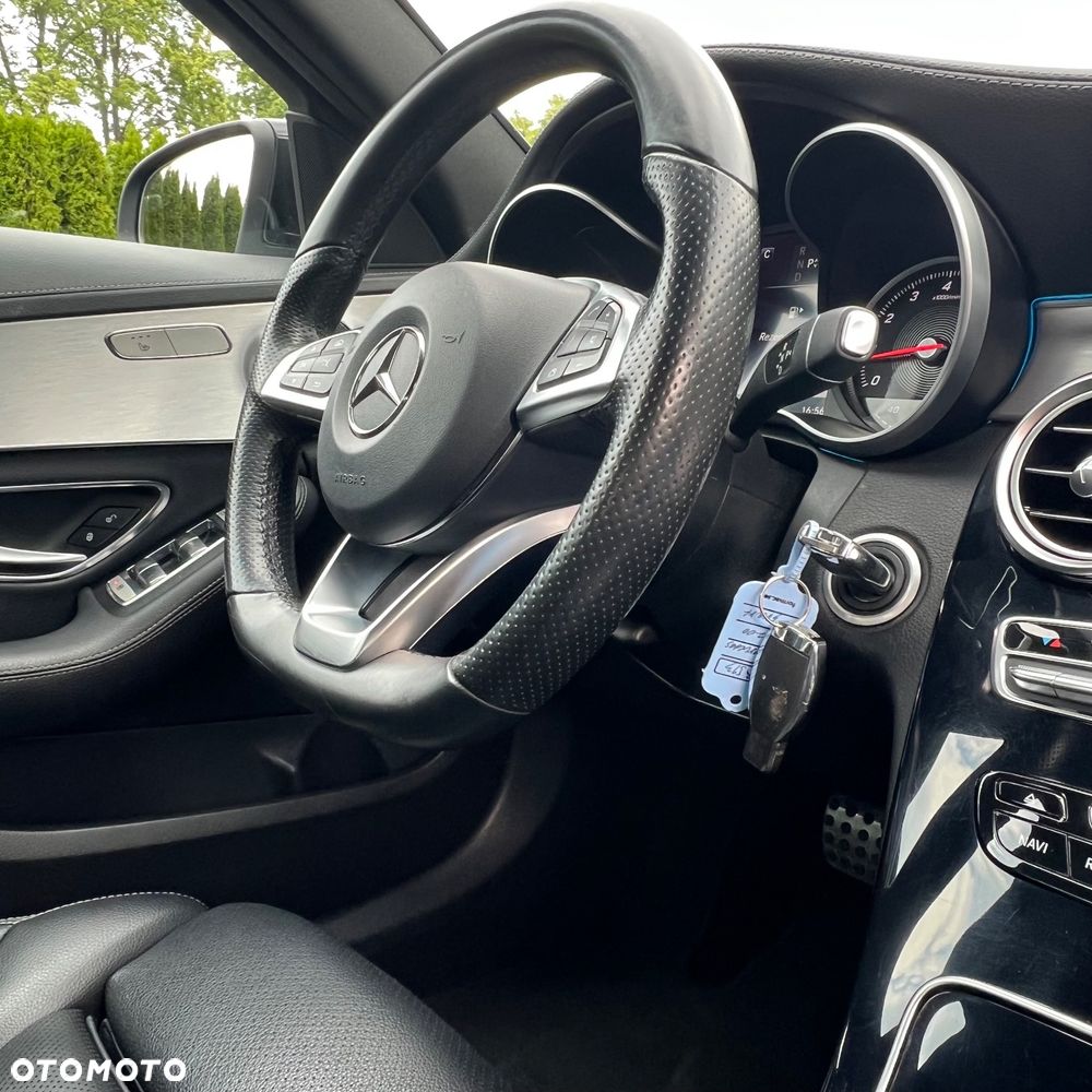 Mercedes-Benz Klasa C 200 7G-TRONIC AMG Line - 29